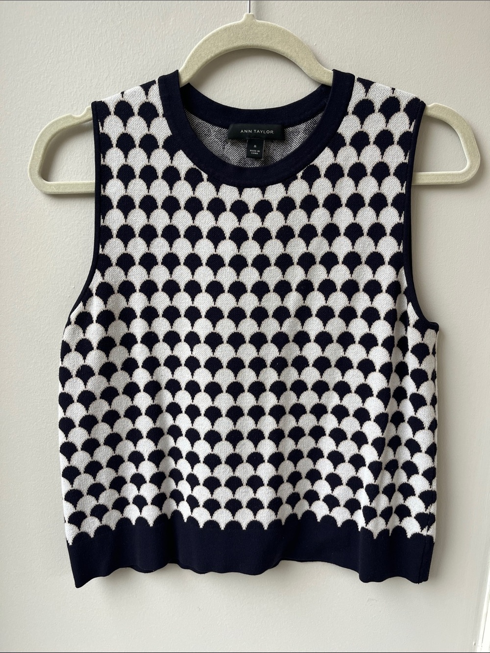 Ann Taylor Sweater Shell Geometric